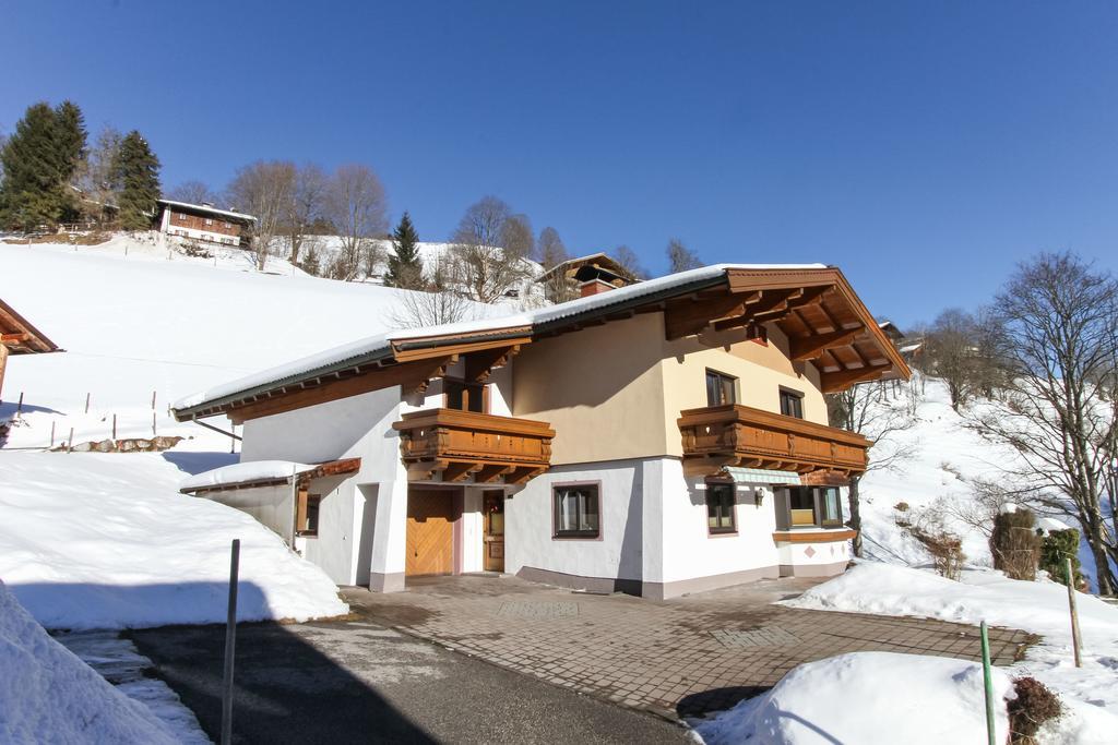 Haus Schwaighofer Lägenhet Saalbach-Hinterglemm Exteriör bild