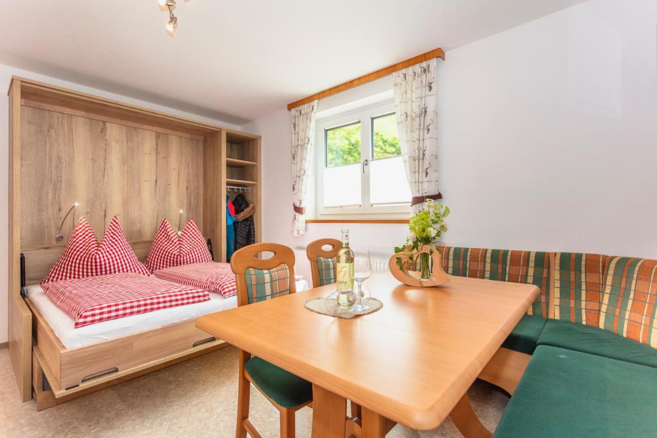 Haus Schwaighofer Lägenhet Saalbach-Hinterglemm Exteriör bild
